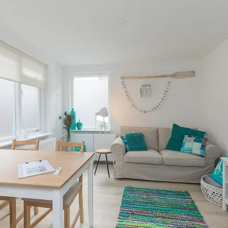 Holiday home Beachhouse Zomerhuis Vakantiehuis Noordwijk